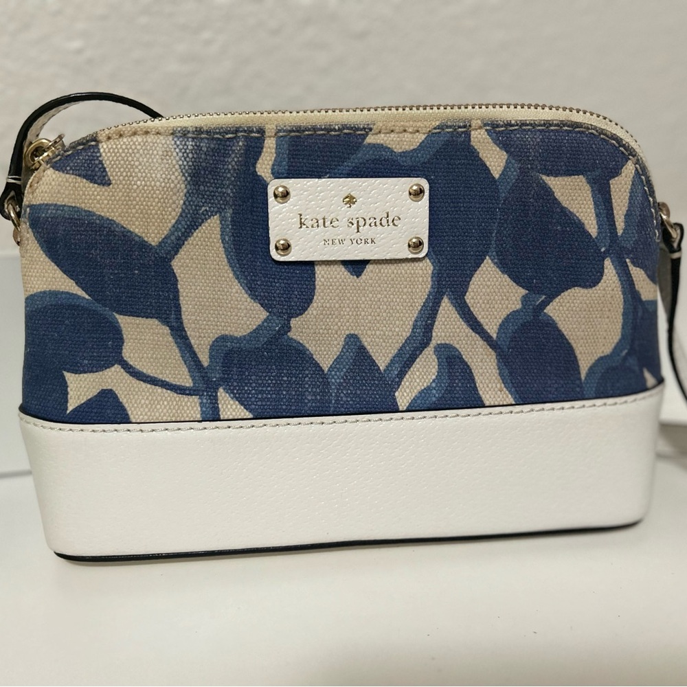 SOLD - Kate Spade Wellesley Leaves Hanna Hyacinth Crossbody
